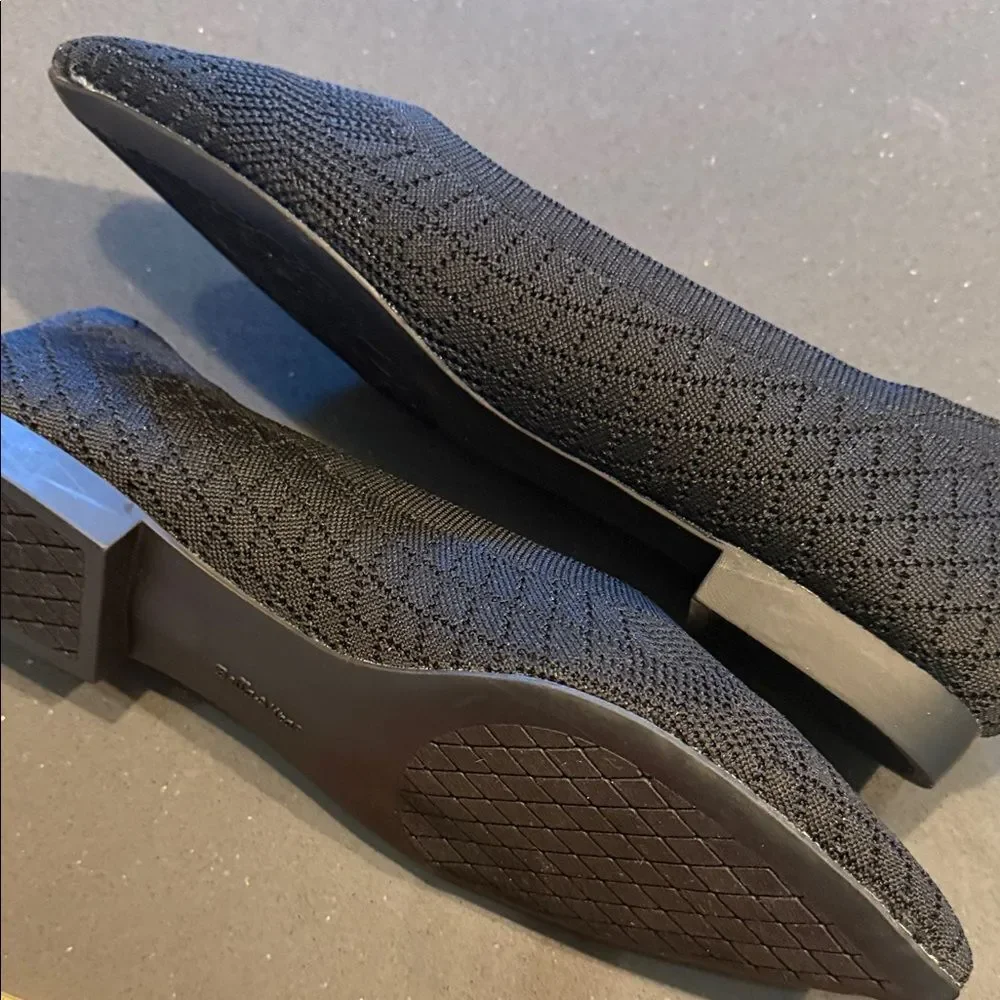 Bella Vita Black Knit Women's Flats NWOT